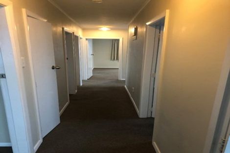 Photo of property in 47 Luckens Road, West Harbour, Auckland, 0618