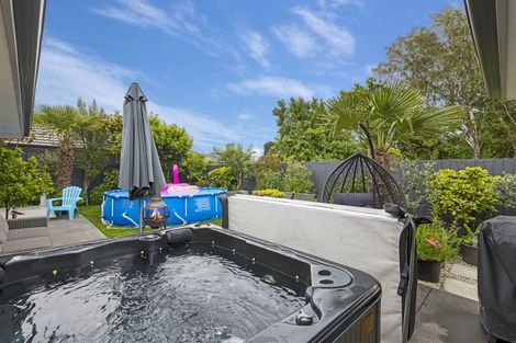 Photo of property in 137a Wilsons Road, Saint Martins, Christchurch, 8022