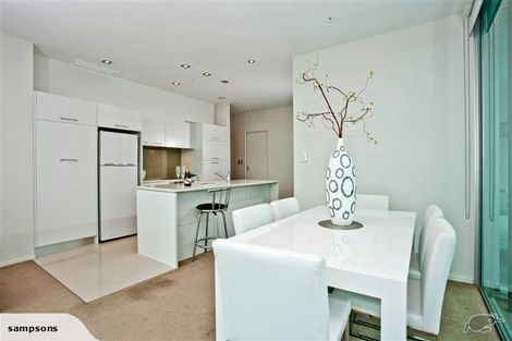 Photo of property in Sentinel Apartments, 901/3 Northcroft Street, Takapuna, Auckland, 0622