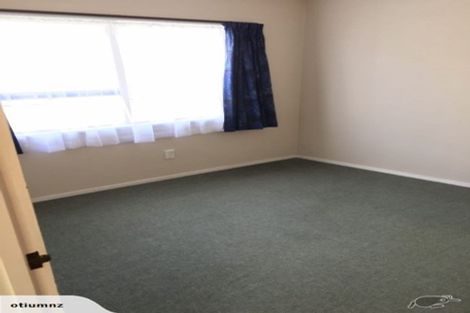 Photo of property in 4b Peter Hall Drive, Kelvin Grove, Palmerston North, 4414
