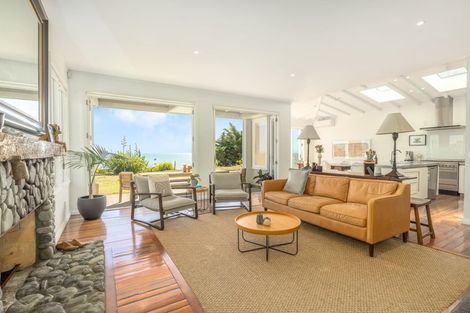 Photo of property in 1 Hydes Road, Raumati South, Paraparaumu, 5032
