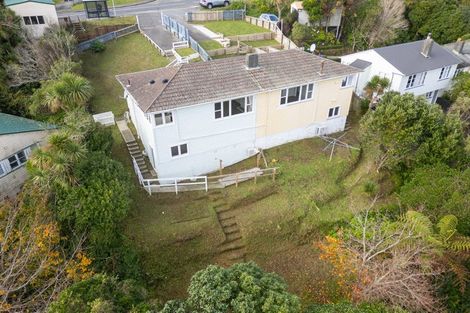 Photo of property in 42 Victory Avenue, Karori, Wellington, 6012