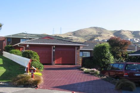 Photo of property in 8 Maywood Grove, Churton Park, Wellington, 6037