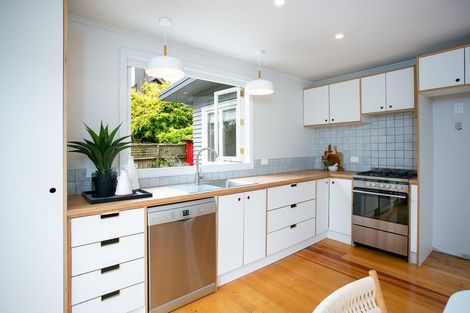 Photo of property in 77c Grey Street, Cambridge, 3434