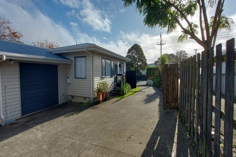 Photo of property in 143 Deep Creek Road, Torbay, Auckland, 0630