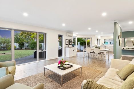 Photo of property in 25 Jasmine Place, Mount Maunganui, 3116