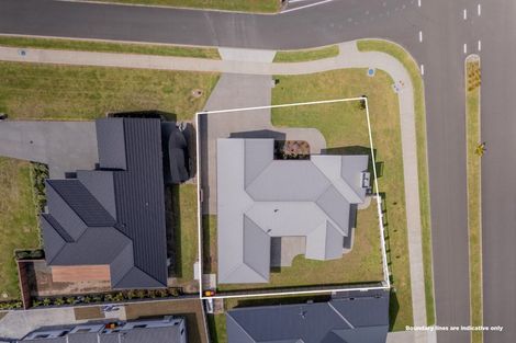 Photo of property in 1 Ngaroma Crescent, Whitianga, 3510