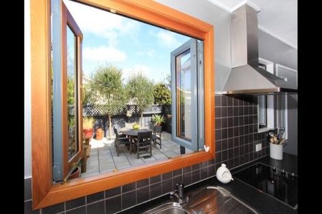 Photo of property in 25d Tennyson Street, Petone, Lower Hutt, 5012