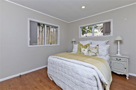 Photo of property in 1/34 Arrow Road, Forrest Hill, Auckland, 0620