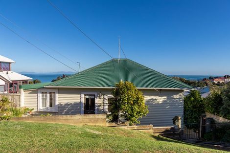 Photo of property in 13 Thornley Street, Titahi Bay, Porirua, 5022