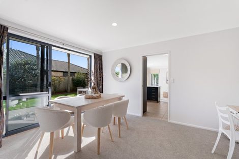 Photo of property in 9 Carrington Drive, Papamoa Beach, Papamoa, 3118