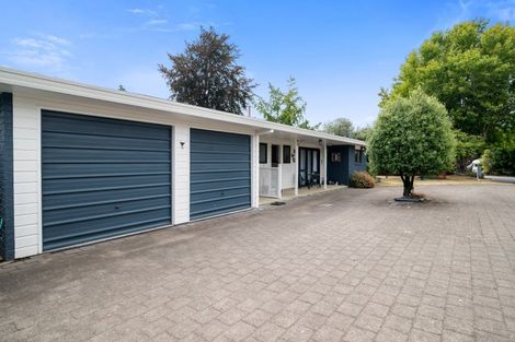 Photo of property in 7 Kathleen Place, Rainbow Point, Taupo, 3330