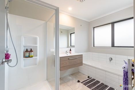 Photo of property in 9 Shearwater Lane, Whitby, Porirua, 5024