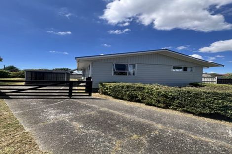 Photo of property in 4 Elmwood Crescent, Pukete, Hamilton, 3200