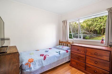 Photo of property in 99 Oaktree Avenue, Browns Bay, Auckland, 0630