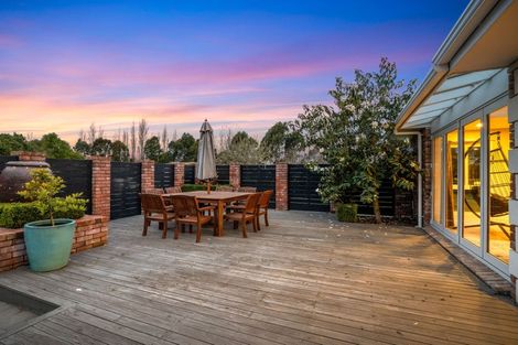 Photo of property in 86 Stanleys Road, Harewood, Christchurch, 8051