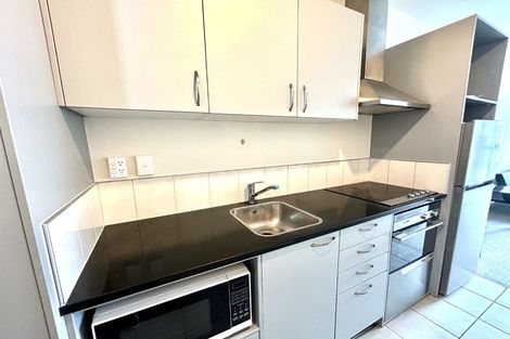 Photo of property in Royal Court Apartments, 1193unit Hinemoa Street, Rotorua, 3010