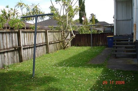 Photo of property in 4/49 Miro Street, New Lynn, Auckland, 0600