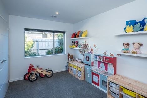 Photo of property in 4 Hana Udy Place, Paraparaumu Beach, Paraparaumu, 5032