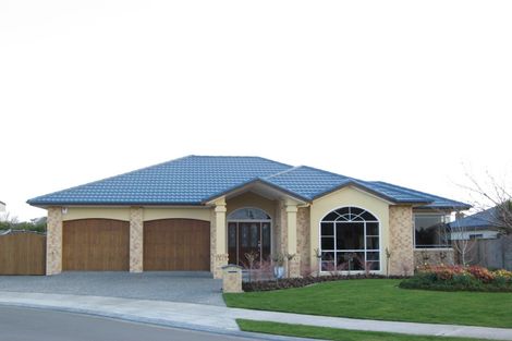 Photo of property in 16 Washington Place, Havelock North, 4130