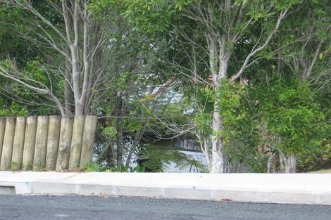 Photo of property in 3/71 Verran Road, Birkenhead, Auckland, 0626