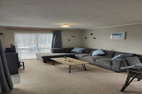 Photo of property in 129 Jamaica Drive, Grenada North, Wellington, 5028