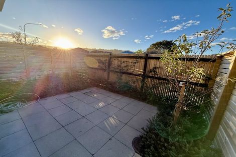 Photo of property in 5/90 Knights Road, Hutt Central, Lower Hutt, 5010