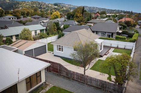 Photo of property in 9 Derrett Place, Saint Martins, Christchurch, 8022