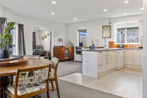 Photo of property in 2/5 Whetu Place, Nukuhau, Taupo, 3330