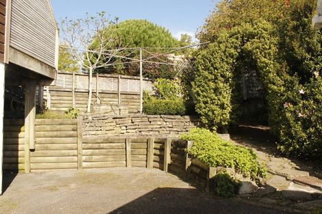 Photo of property in 14 Lilburn Crescent, Massey, Auckland, 0614