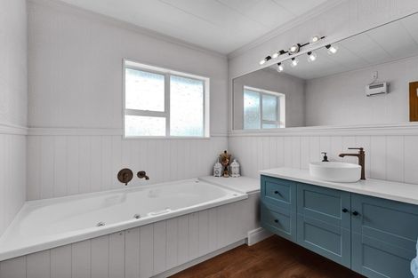 Photo of property in 24 Rata Street, Hawera, 4610