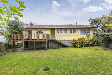 Photo of property in 6 Ernest Street, Ranui, Porirua, 5024