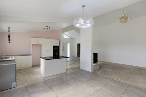 Photo of property in 383r Kaitemako Road, Welcome Bay, Tauranga, 3175