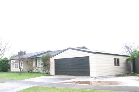 Photo of property in 18 Fife Crescent, Tamatea, Napier, 4112