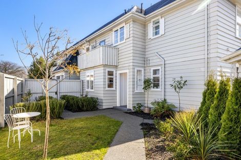 Photo of property in 2/46 Fendalton Road, Fendalton, Christchurch, 8014