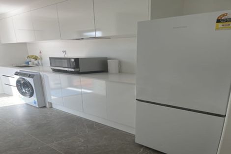 Photo of property in 4 Carberry Lane, Pinehill, Auckland, 0632
