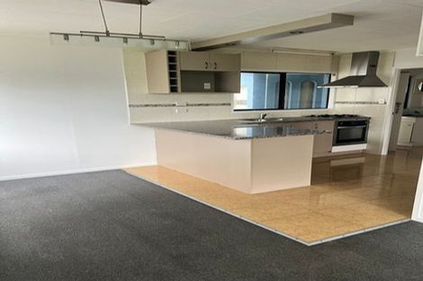 Photo of property in 16 Beaufort Place, Papatoetoe, Auckland, 2025