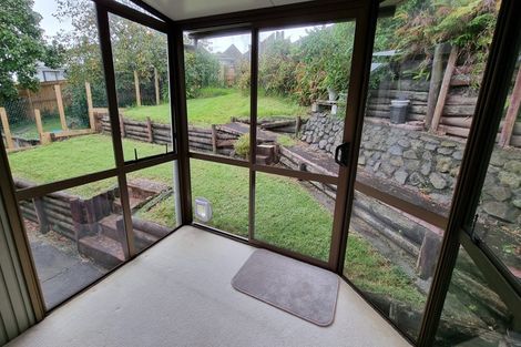 Photo of property in 2/3 Oaktree Avenue, Browns Bay, Auckland, 0630