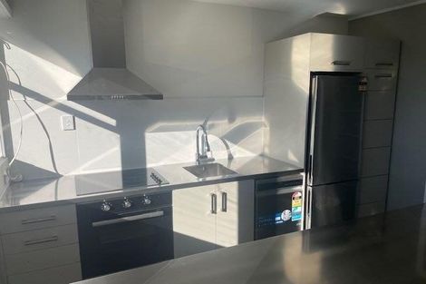 Photo of property in 4 Raroa Road, Kelburn, Wellington, 6012