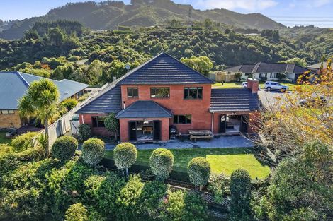 Photo of property in 17 Garrett Place, Riverstone Terraces, Upper Hutt, 5018