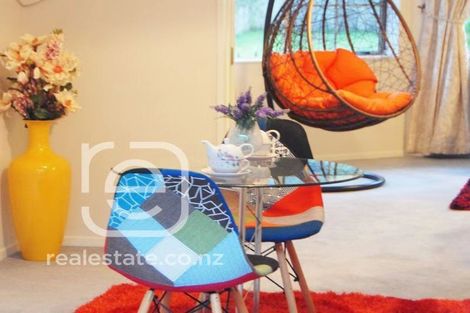 Photo of property in 8 Helen Ryburn Place, Torbay, Auckland, 0630