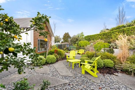 Photo of property in 37 Lopdell Lane, Eskdale, Napier, 4182