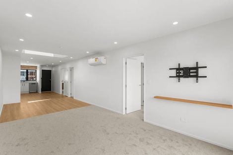 Photo of property in 300a Wairakei Road, Bryndwr, Christchurch, 8053
