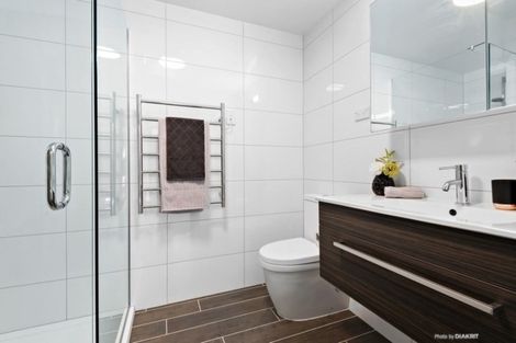 Photo of property in Frame Apartments, 502/111u Molesworth Street, Thorndon, Wellington, 6011