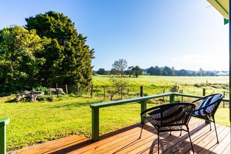 Photo of property in 299 Tauraroa Road, Maungakaramea, Whangarei, 0178