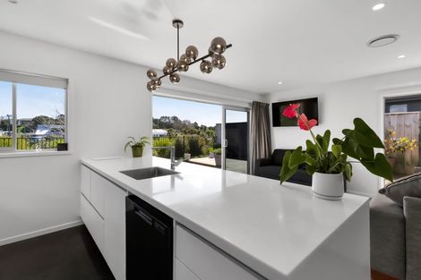 Photo of property in 1/20b Gordon Street, Glen Avon, New Plymouth, 4312