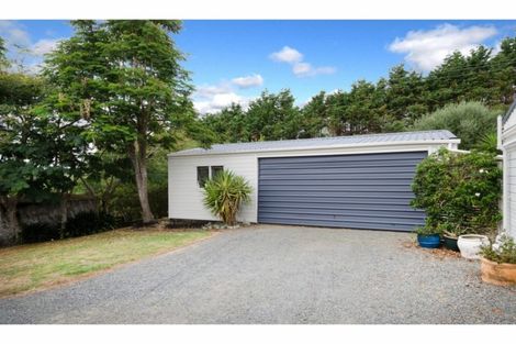Photo of property in 535 Peak Road, Helensville, 0875
