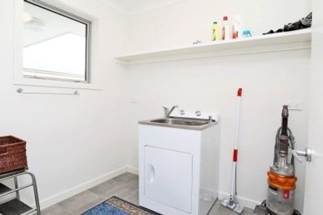 Photo of property in 12 Queen Street, Winton, 9720