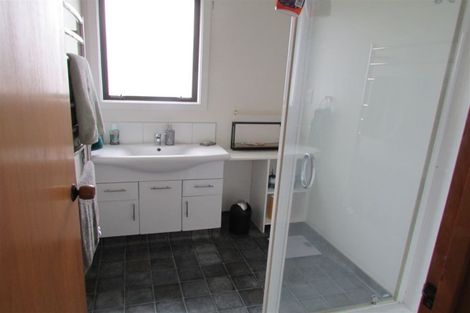 Photo of property in 24 Parfitt Place, Greymouth, 7805