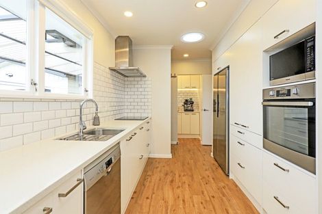 Photo of property in 33a Hammond Road, Taradale, Napier, 4112